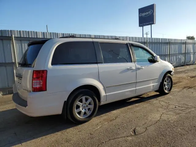 2010 CHRYSLER TOWN & COUNTRY TOURING  