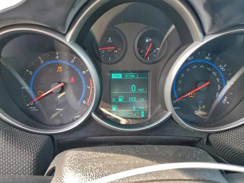 2015 CHEVROLET CRUZE LT  