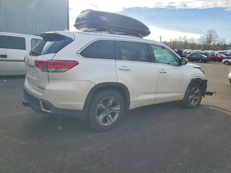 2018 TOYOTA HIGHLANDER LIMITED PLATINUM  