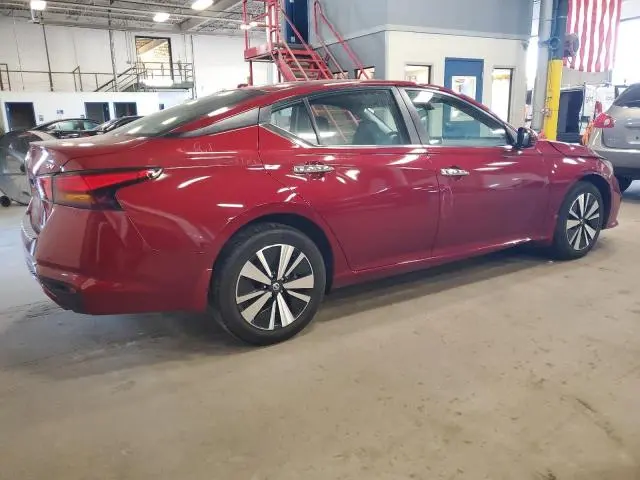 2021 NISSAN ALTIMA SV  
