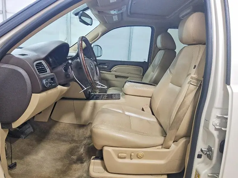 2013 GMC YUKON XL DENALI  