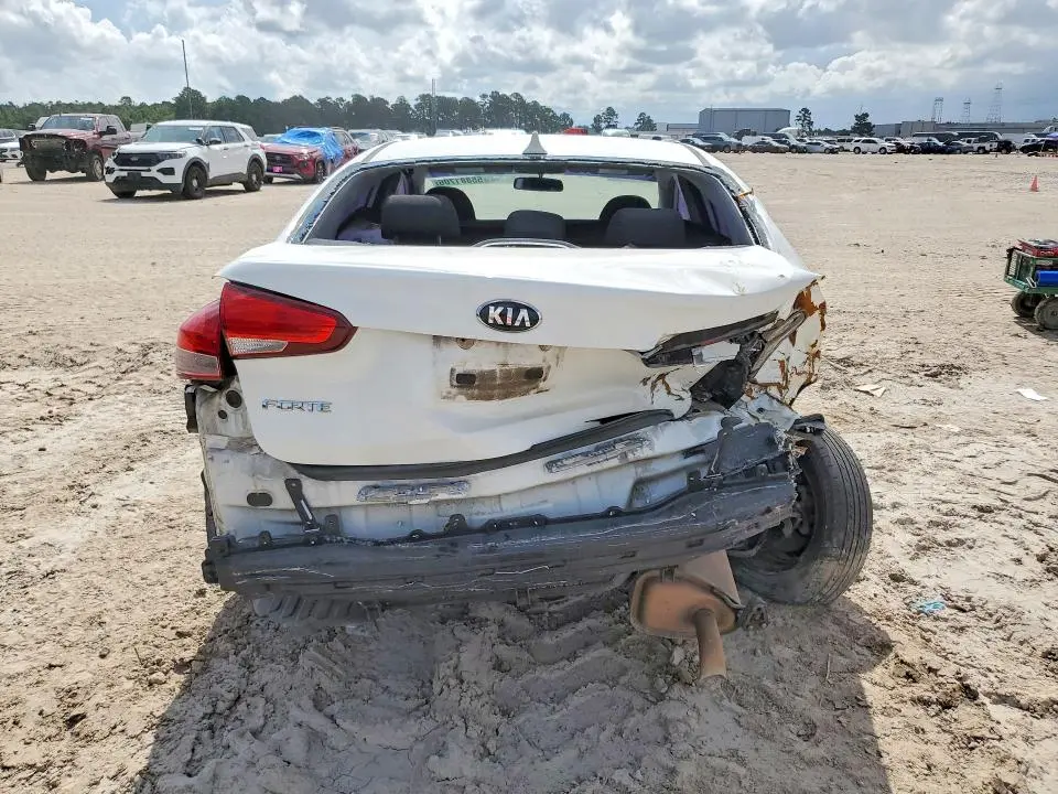 2018 KIA FORTE   