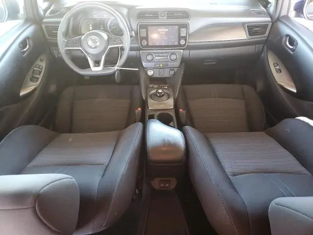 2020 NISSAN LEAF S  