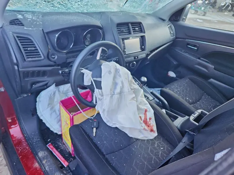 2020 MITSUBISHI OUTLANDER SPORT ES  