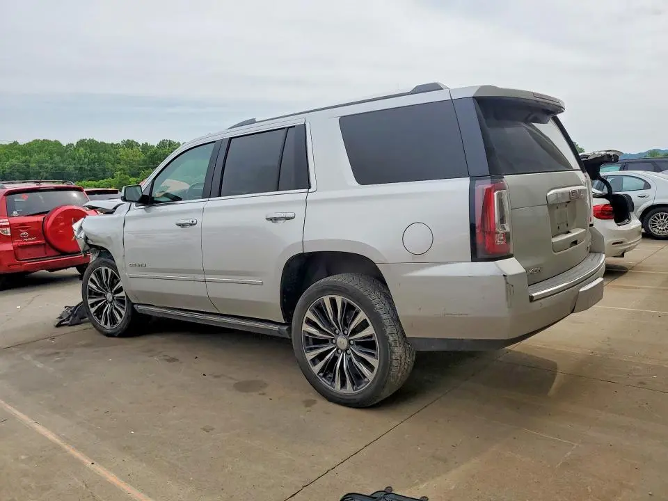 2019 GMC YUKON DENALI  