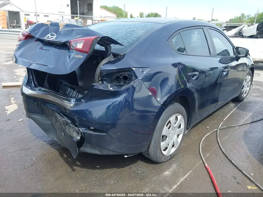 2018 MAZDA MAZDA3 SPORT