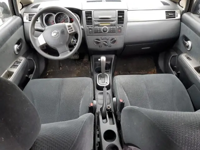 2010 NISSAN VERSA S  