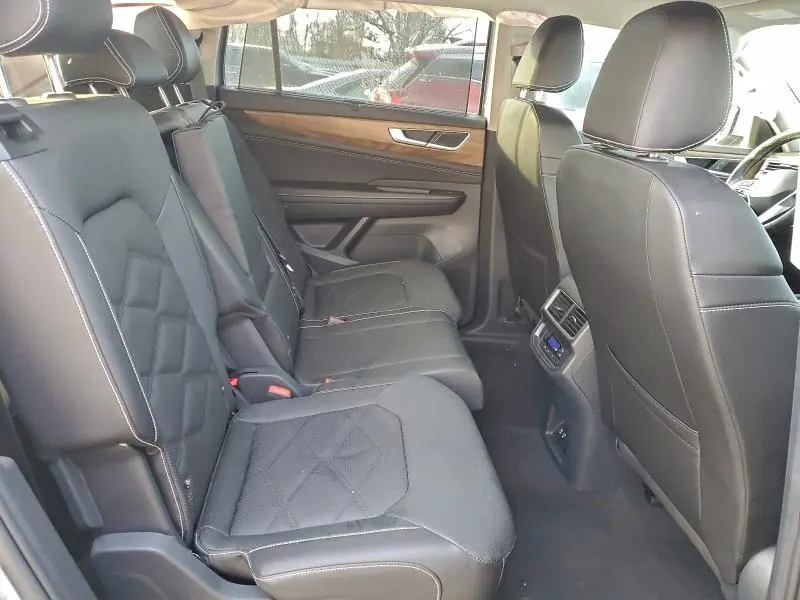 2025 VOLKSWAGEN ATLAS 2.0T SE TECHNOLOGY