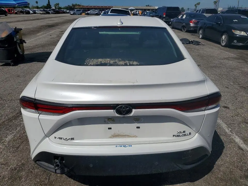2023 TOYOTA MIRAI XLE  