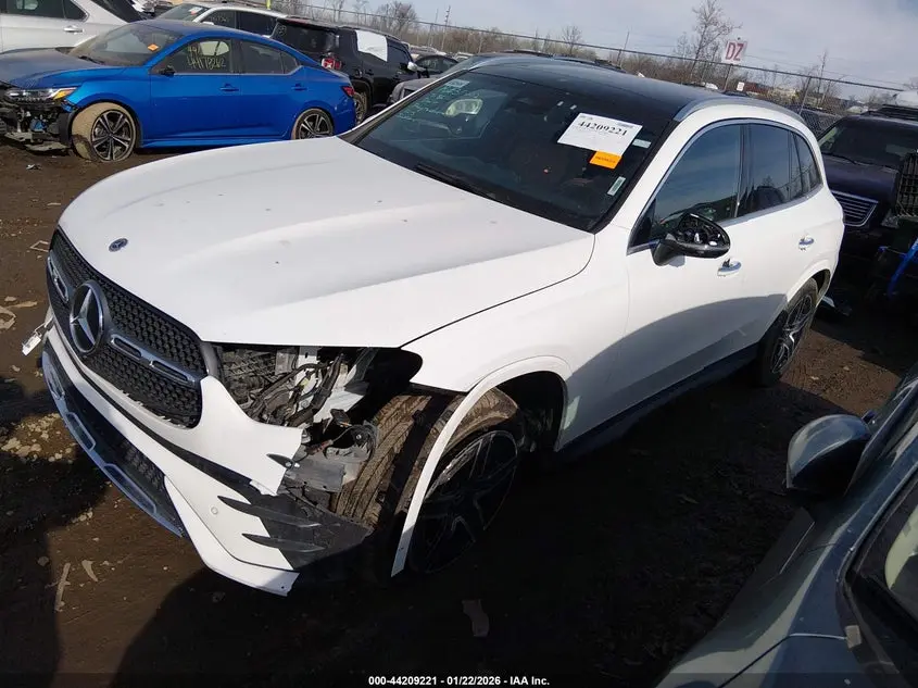 2025 MERCEDES-BENZ GLC 300 4MATIC SUV