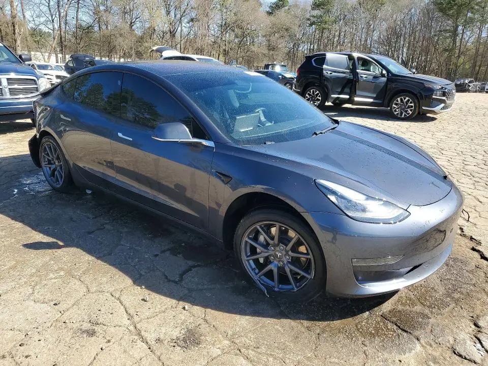 2018 TESLA MODEL 3   