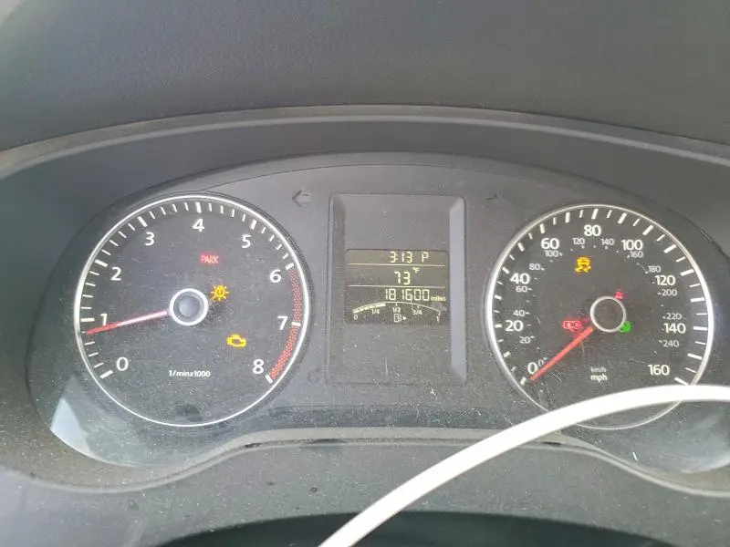 2013 VOLKSWAGEN JETTA SE  