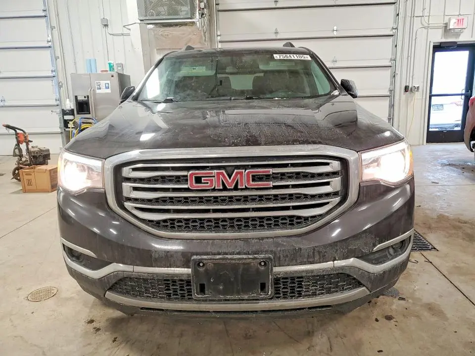 2017 GMC ACADIA SLE  