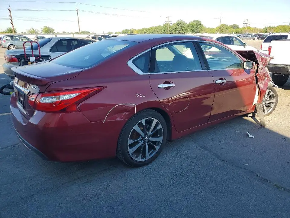 2016 NISSAN ALTIMA 2.5 SR  