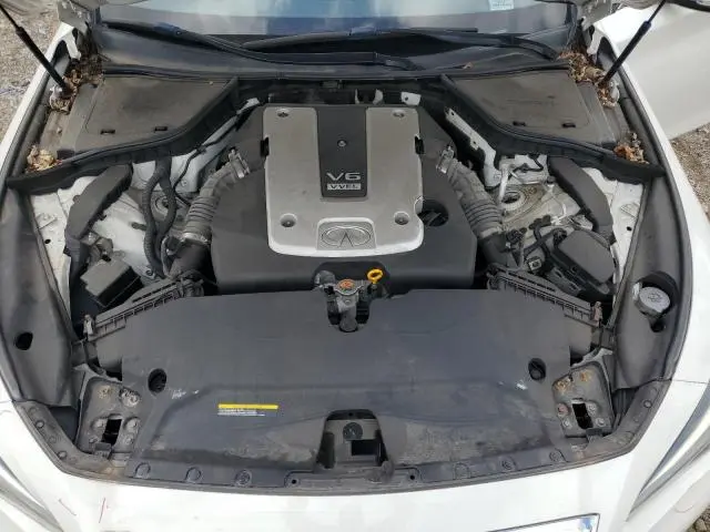 2015 INFINITI Q50 BASE