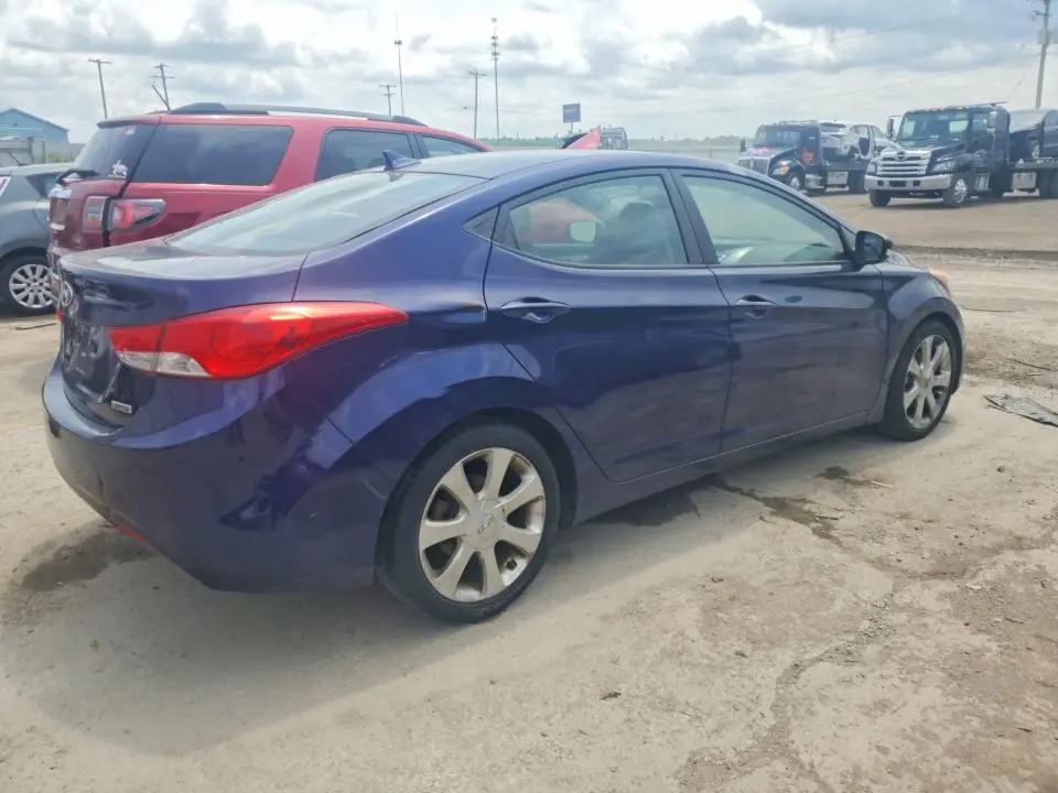 2012 HYUNDAI ELANTRA LIMITED  