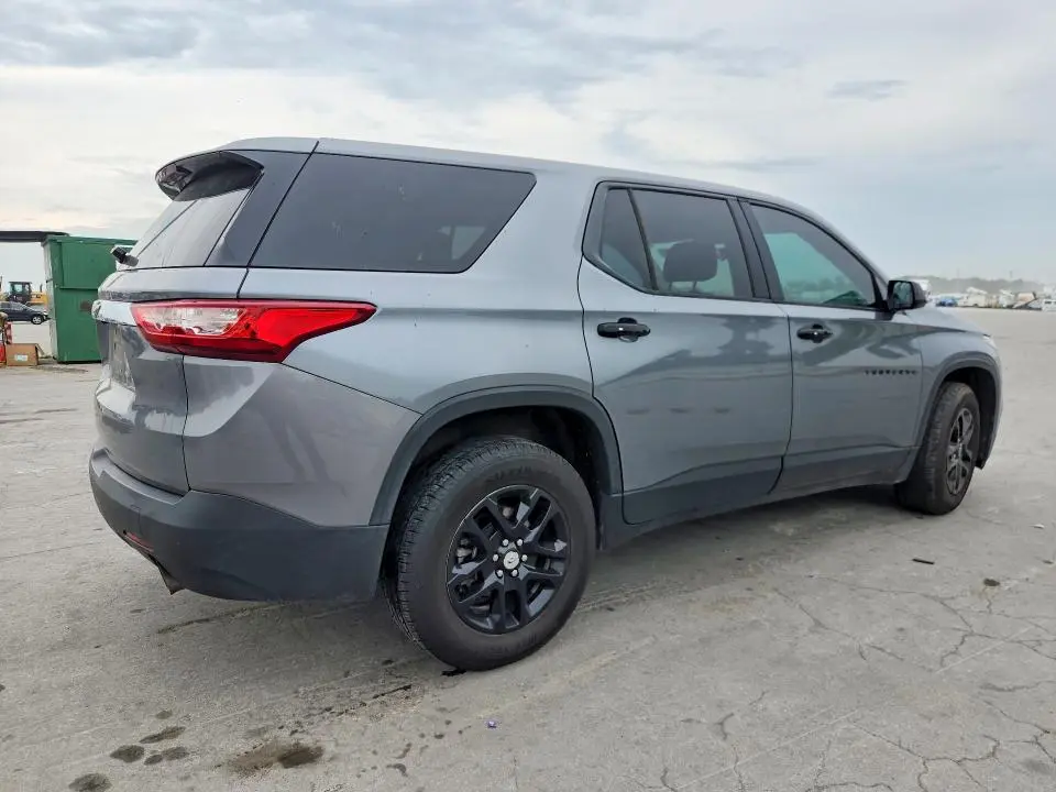 2018 CHEVROLET TRAVERSE LS  
