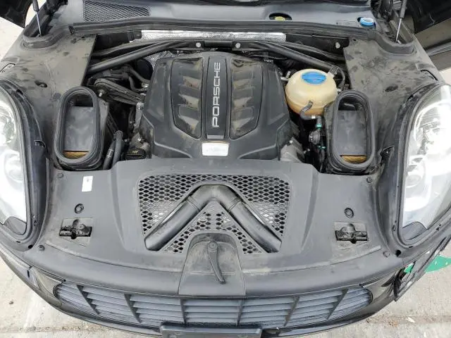 2017 PORSCHE MACAN S  