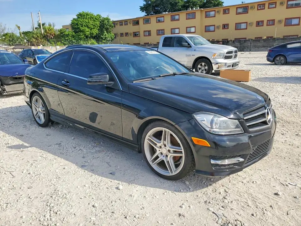 2013 MERCEDES-BENZ C 250  