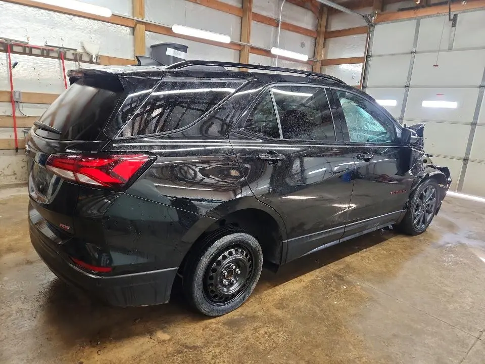2022 CHEVROLET EQUINOX RS  