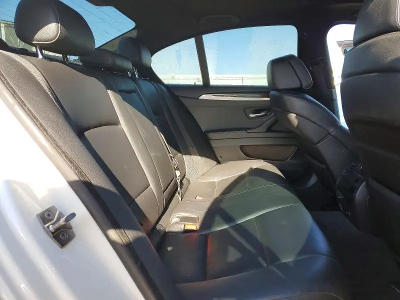 2012 BMW 550 XI  