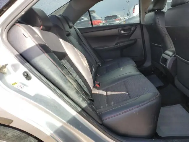 2015 TOYOTA CAMRY LE  