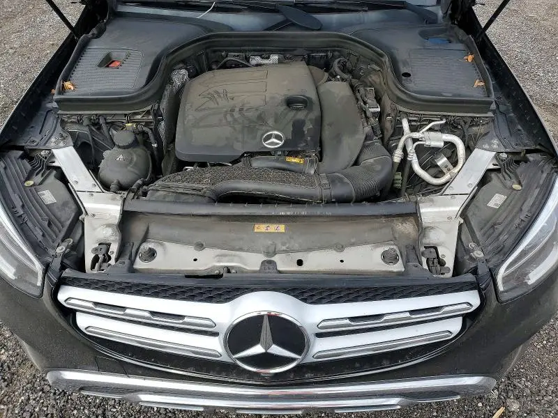 2021 MERCEDES-BENZ GLC 300  