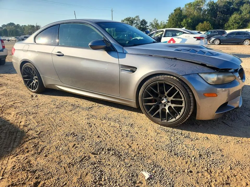 2011 BMW M3   
