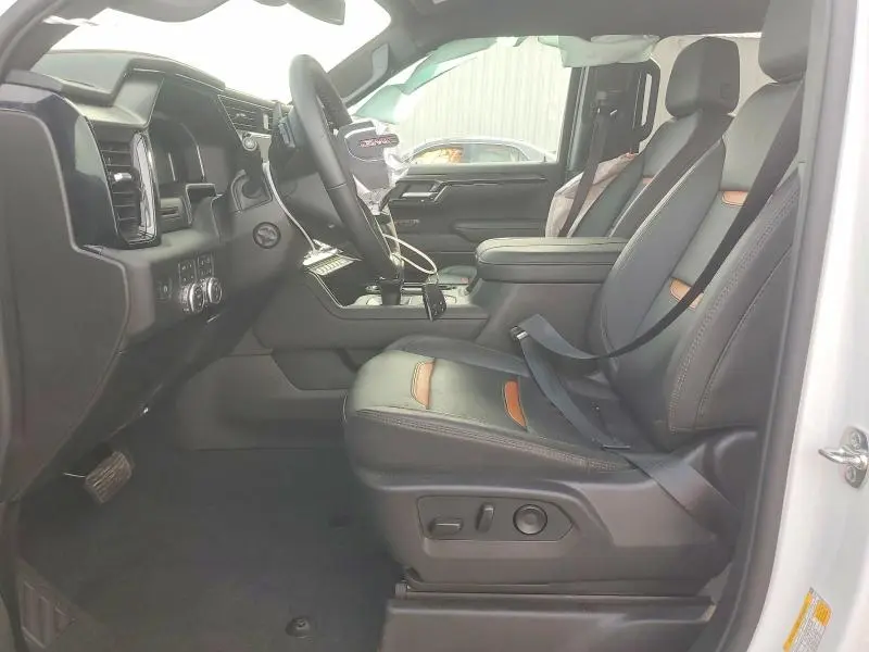 2026 GMC SIERRA K1500 AT4  