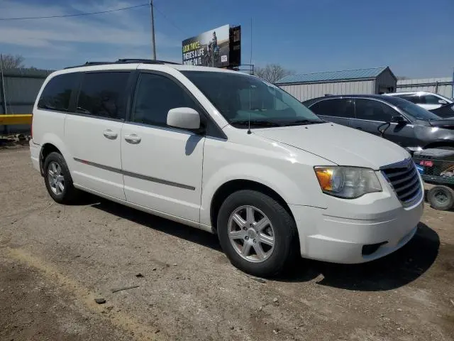 2010 CHRYSLER TOWN & COUNTRY TOURING  
