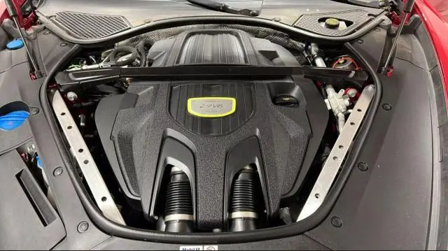 2018 PORSCHE PANAMERA 4 E-HYBRID  