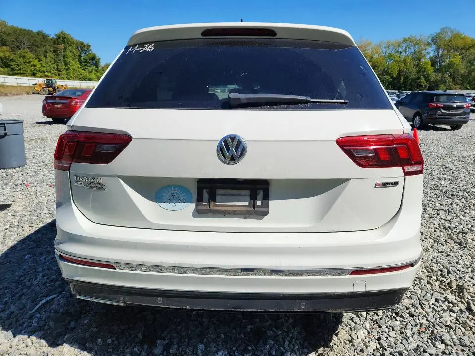 2020 VOLKSWAGEN TIGUAN SEL PREMIUM R-LINE  