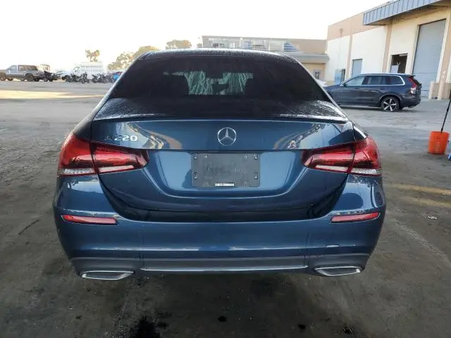 2020 MERCEDES-BENZ A 220  