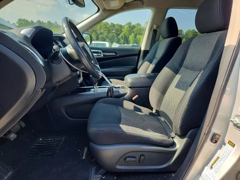 2019 NISSAN PATHFINDER SV  