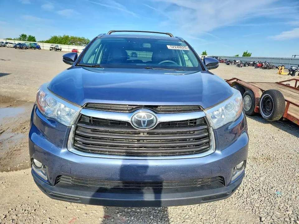 2016 TOYOTA HIGHLANDER LIMITED PLATINUM  