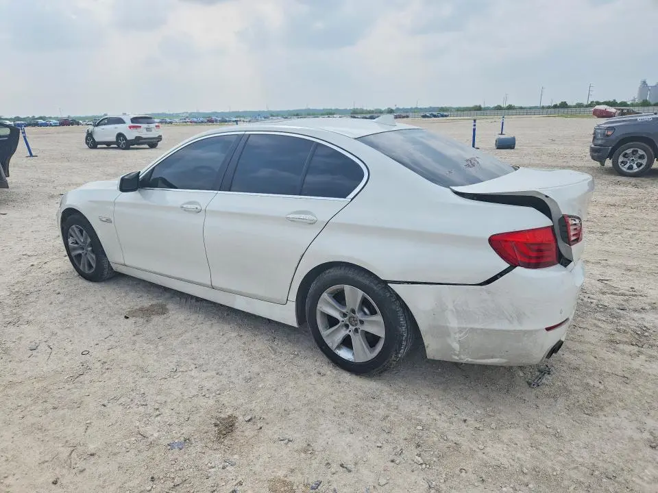 2011 BMW 528 I  