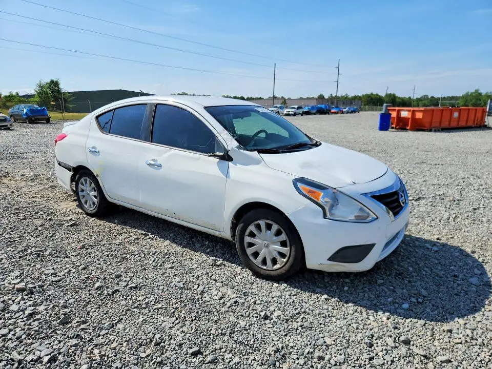 2017 NISSAN VERSA 1.6 SV  