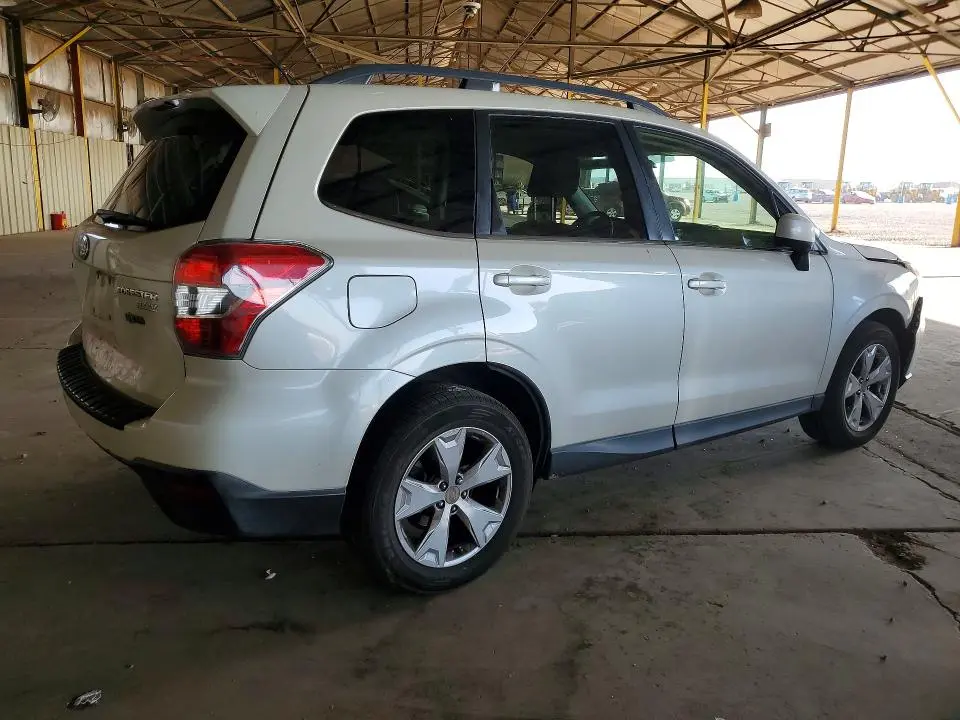 2015 SUBARU FORESTER   