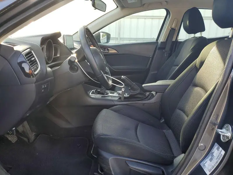 2015 MAZDA 3 TOURING  