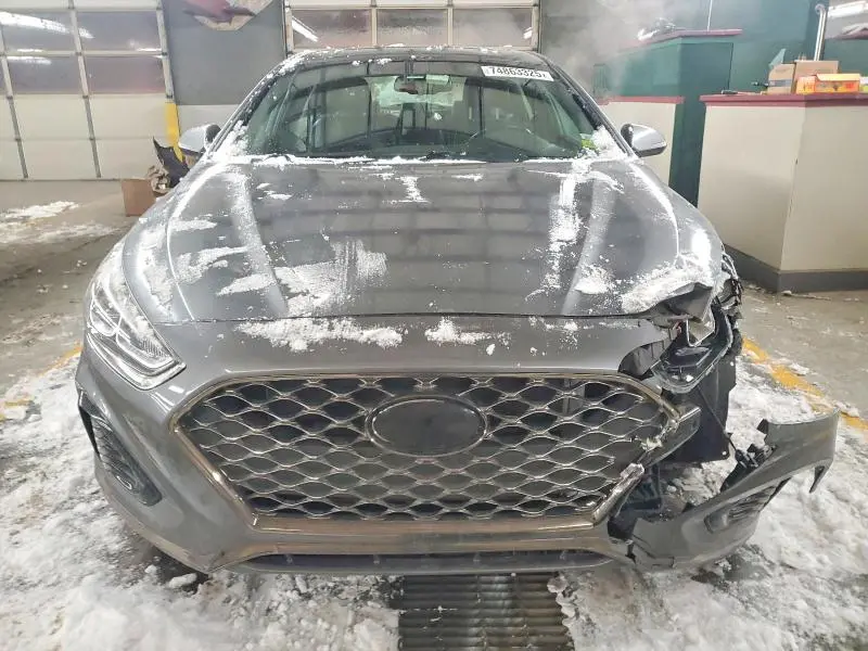 2018 HYUNDAI SONATA SPORT  