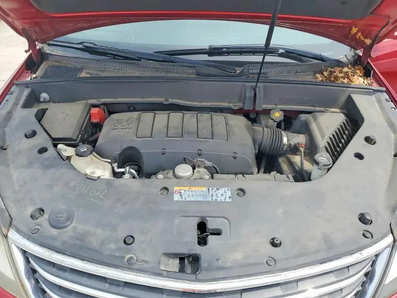 2013 CHEVROLET TRAVERSE LT  