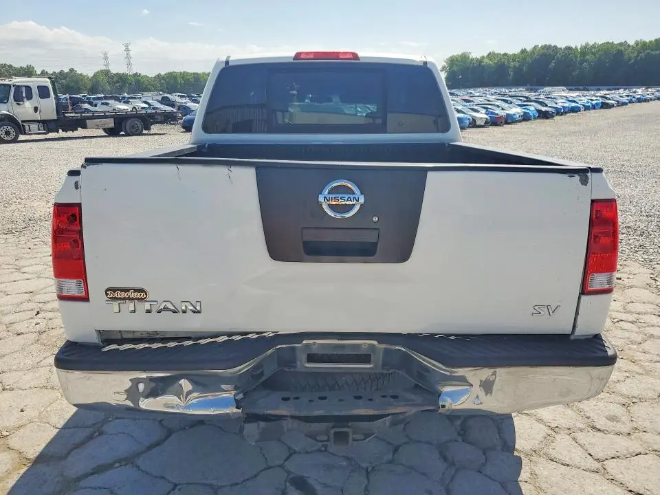 2011 NISSAN TITAN S  