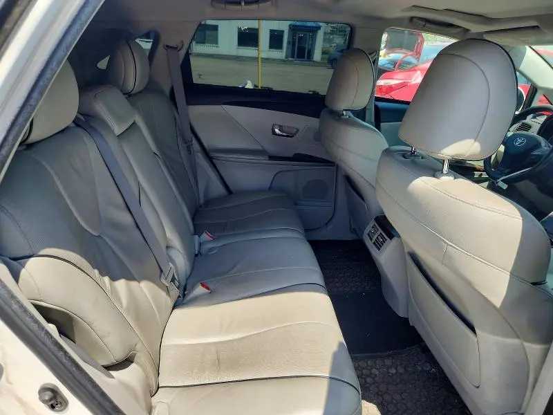 2010 TOYOTA VENZA AWD V6  