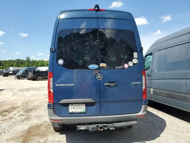 2022 MERCEDES-BENZ SPRINTER 2500  