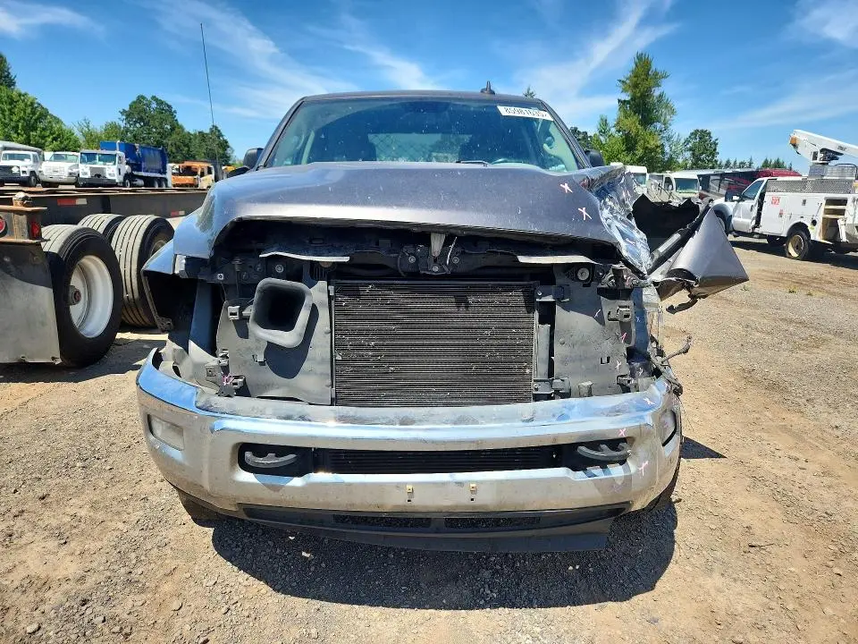 2018 RAM 3500 SLT  