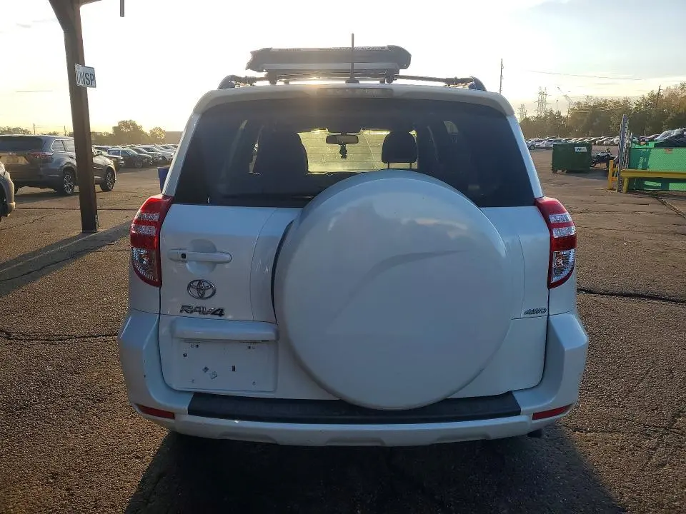 2012 TOYOTA RAV4 LIMITED  