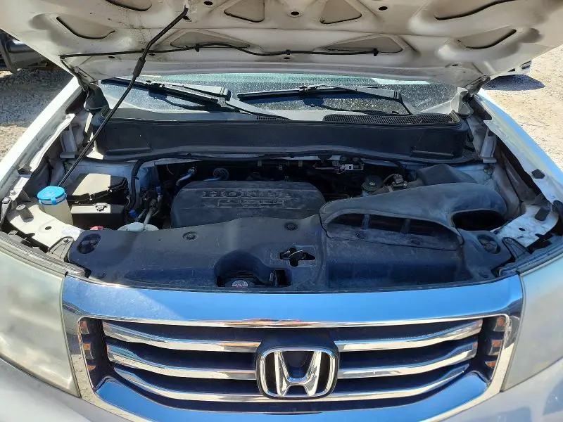 2015 HONDA PILOT LX  