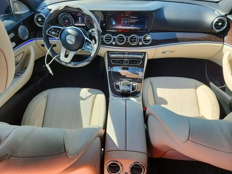 2019 MERCEDES-BENZ E 300  