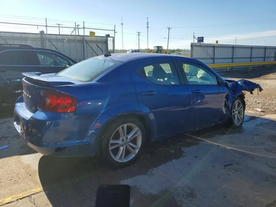 2014 DODGE AVENGER SE  