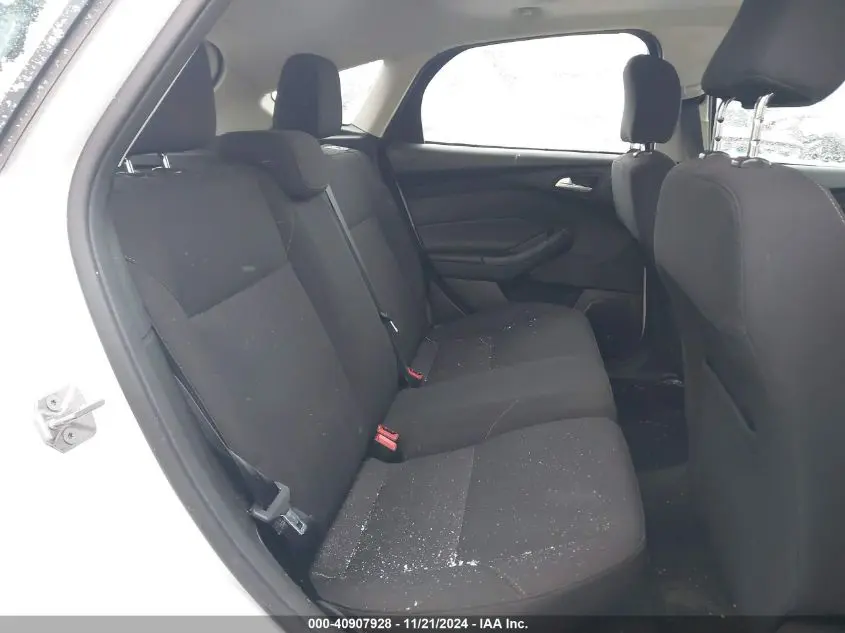 2017 FORD FOCUS SEL